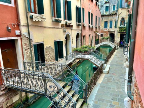 Central Flat Romantic Domus Remedio Venedig